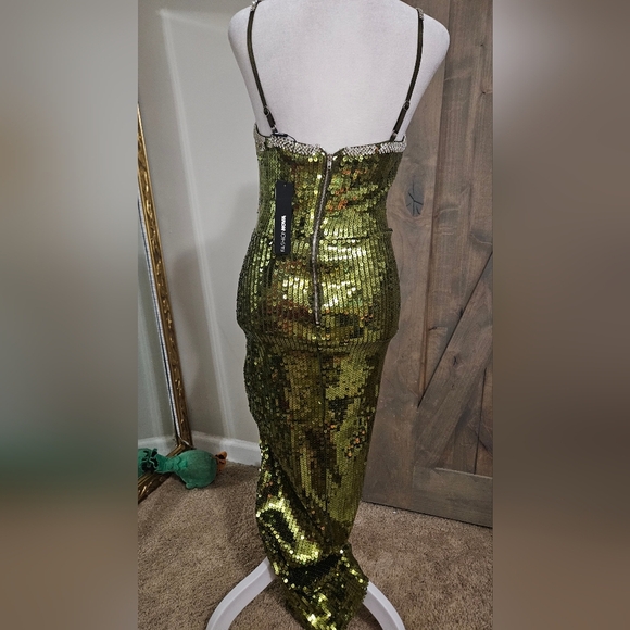 FASHION NOVA Shimmer On Sequin Maxi Dress - Green. Size Small NWT - Picture 15 of 16